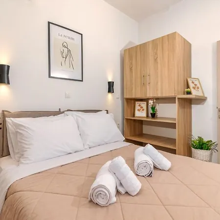 Knights Golden Loch - Rhodes Unique Getaway Tatil Evi